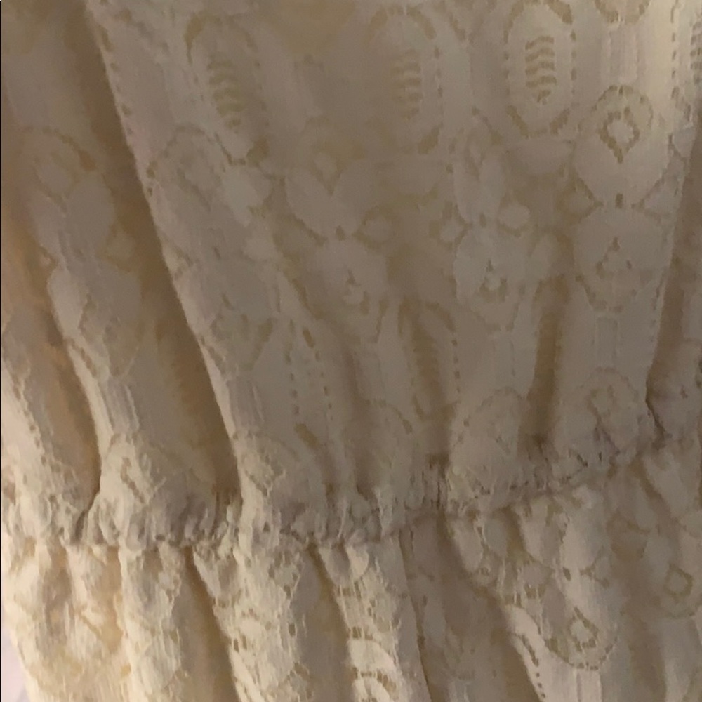 Lace romper - Picture 4 of 5